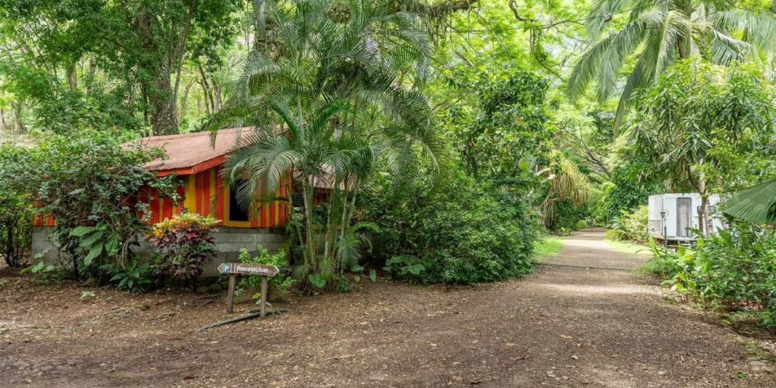 La Cruz Eco-Lodge